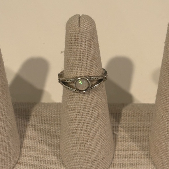 Silver Opal Ring - Picture 2 of 5